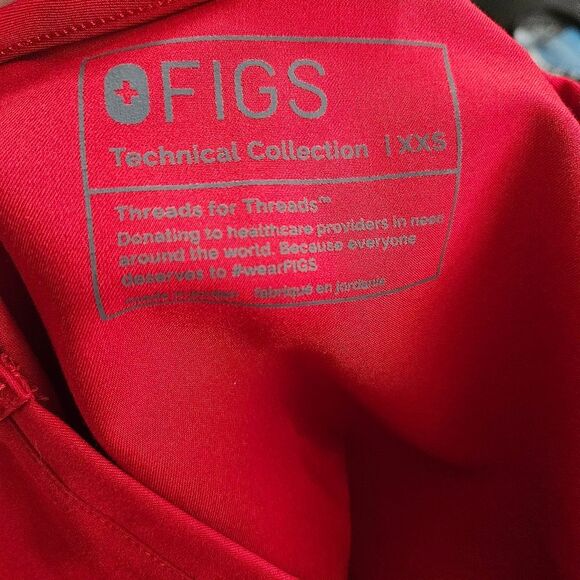 FIGS Casma Red - Picture 3 of 6